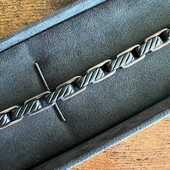 David Yurman Cable Link Bracelet w/ Black Titanium - 7mm - 8.75" - RARE - Picture 4 of 16